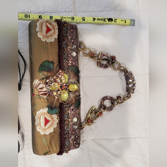Mary Frances Embroidered Floral Beaded Bag - Picture 9 of 9